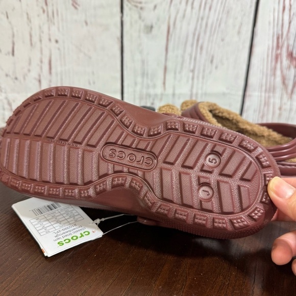 Crocs Classic Lined Bear Clog Kids Size J5 Women’s 6-6.5 Super Cute NWT - Picture 6 of 10